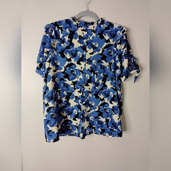 Who What Wear Blue and White Boxy Blouse with Peter Pan Collar - Picture 8 of 8